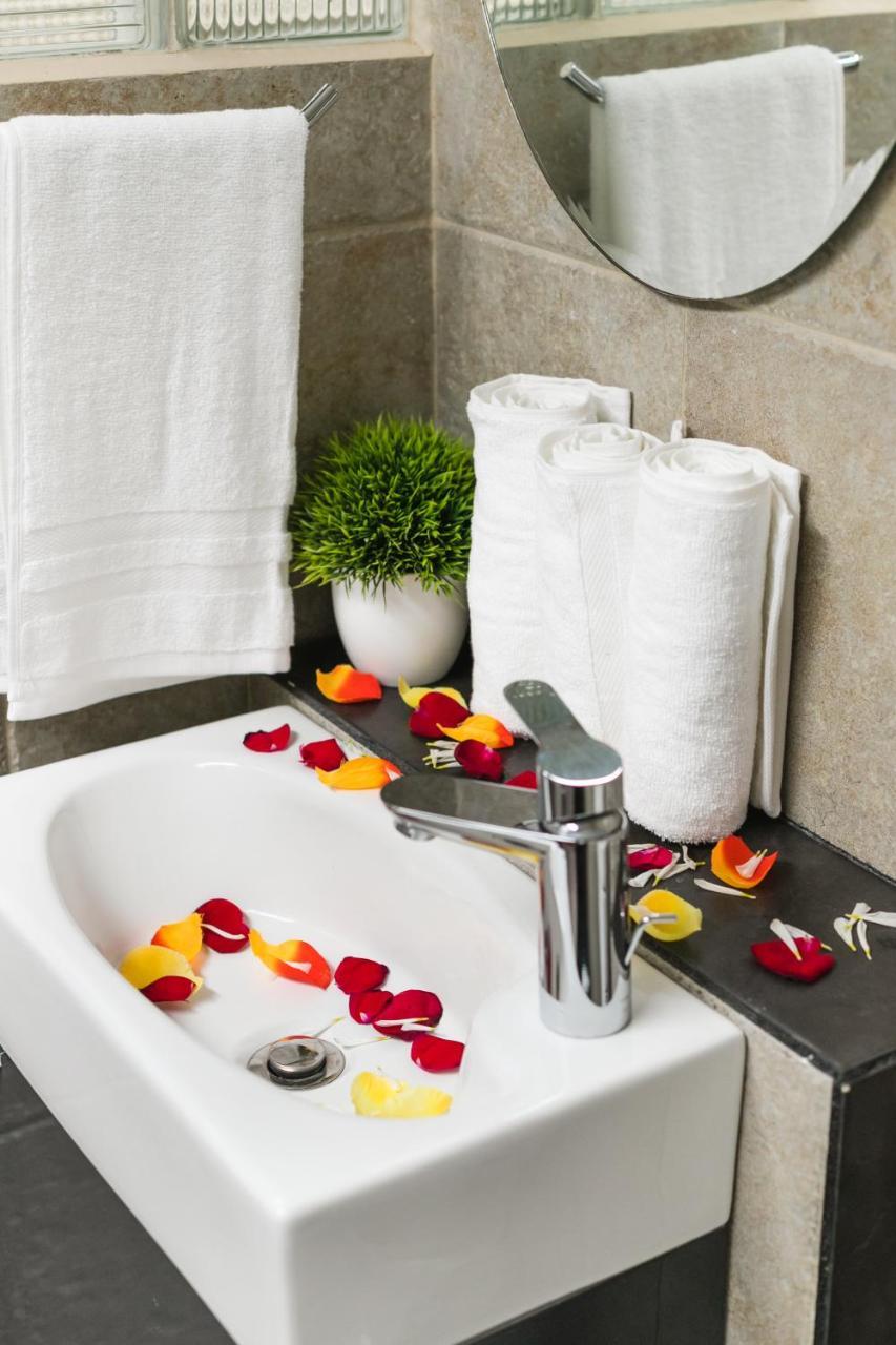 Suite Studio Serviced Apartments 梅里达 外观 照片